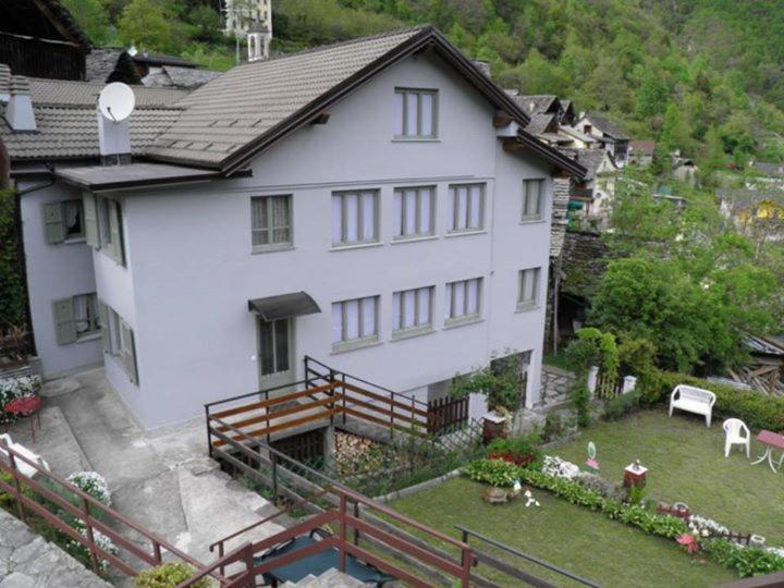 Casa Vacanza Pizzo Camino Calasca-Castiglione Exterior foto